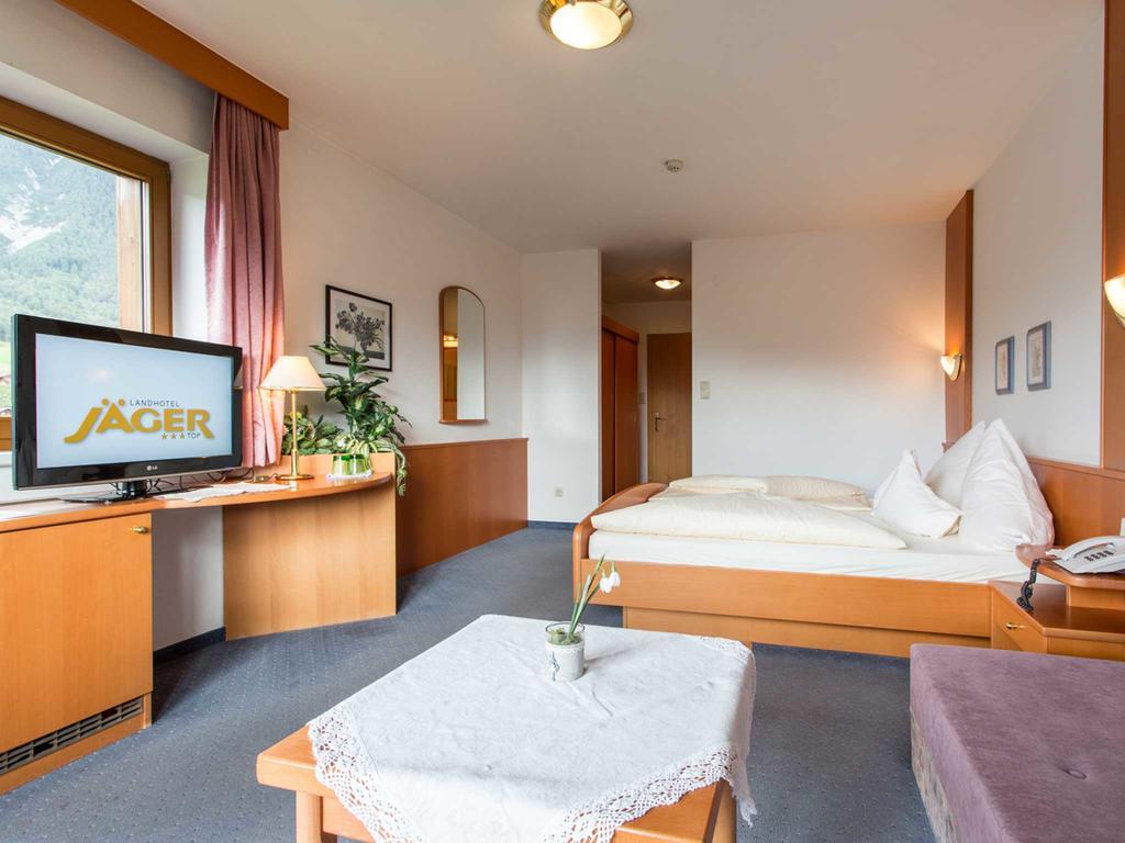 Landhotel Jaeger Top Wildermieming Extérieur photo